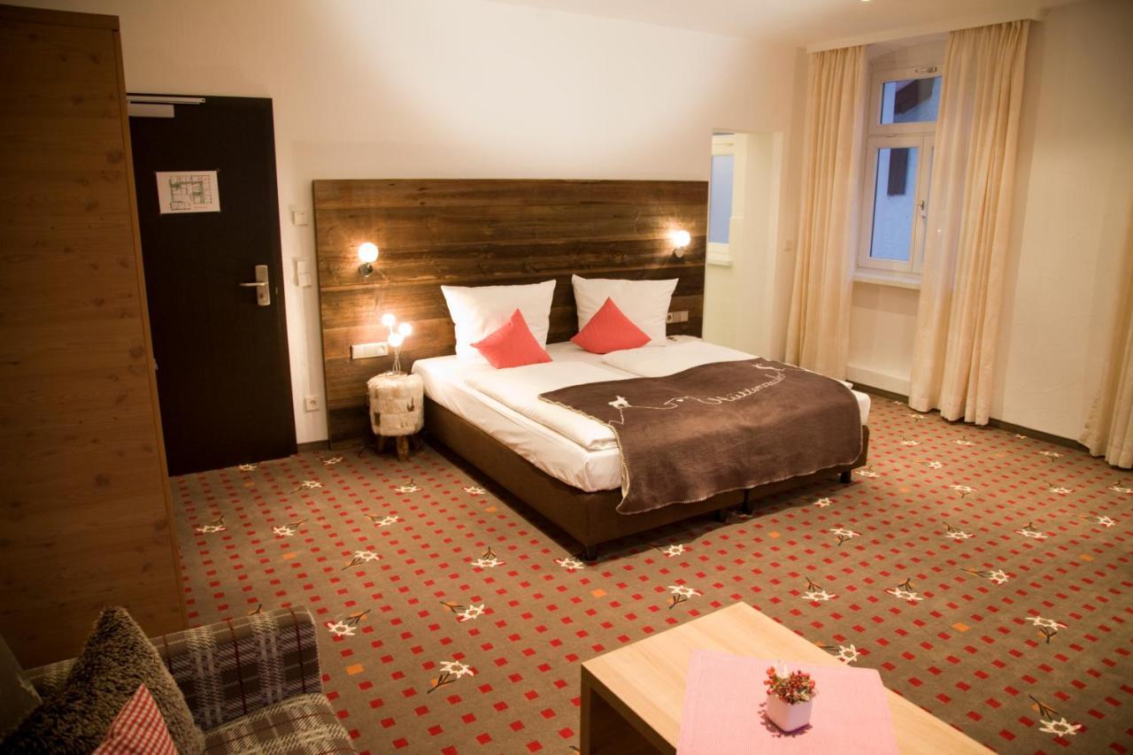 Alpin Lifestyle Hotel Loewen & Strauss Оберстдорф Экстерьер фото